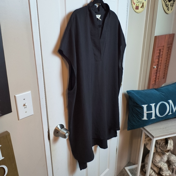 Terra & Sky Black Ruffle Vneck Sleeveless Lightweight Tunic Top 2X - Picture 2 of 7